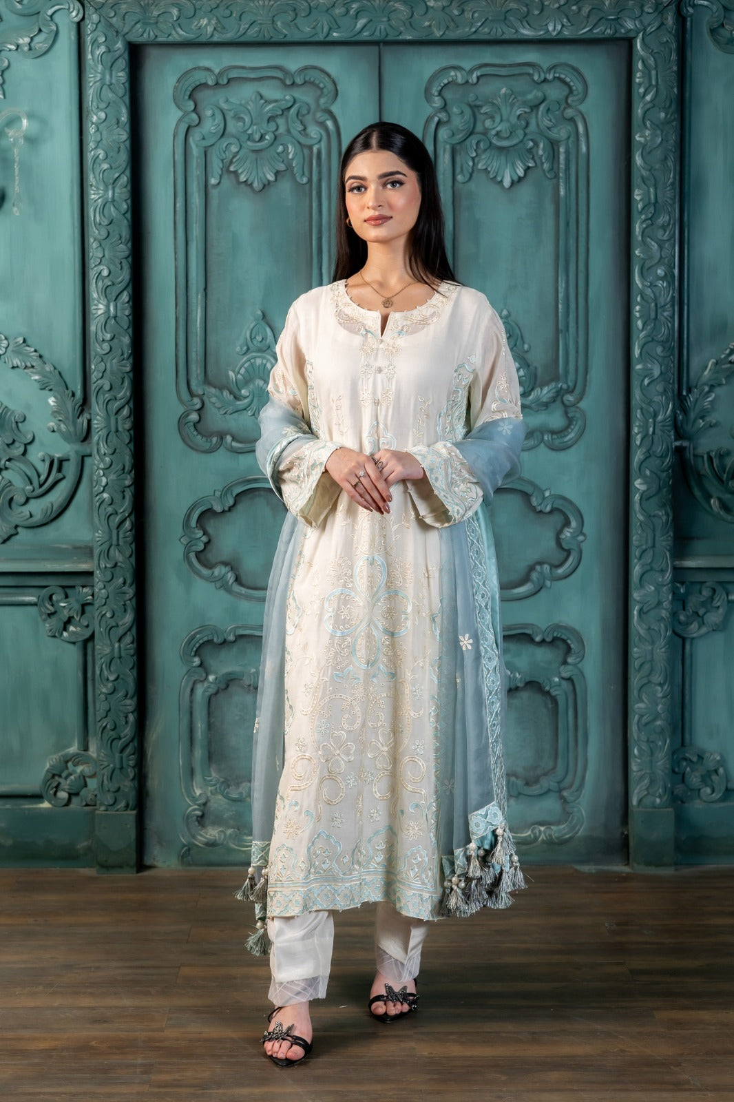 Anabia ivory paper silk Pakistani suit with organza dupatta MariamRaj