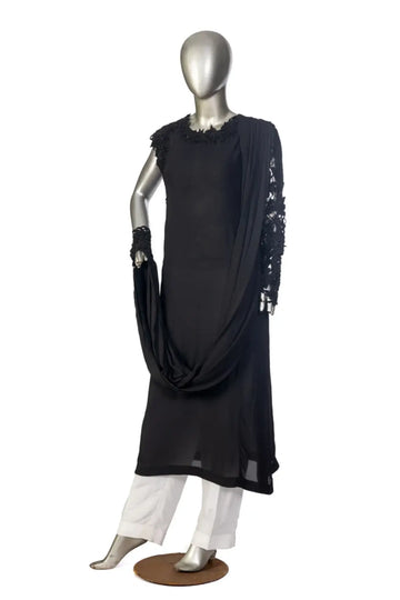 Ayra – Stylish Casual Party Outfit for Dinner and Evening Gatherings