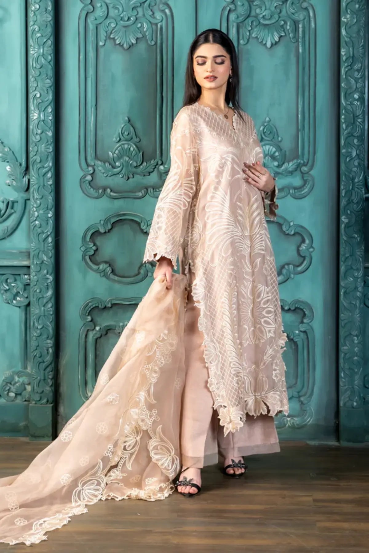 Ifrah – Shop Luxury Peach Organza Suit with Korean Silk Pants Online