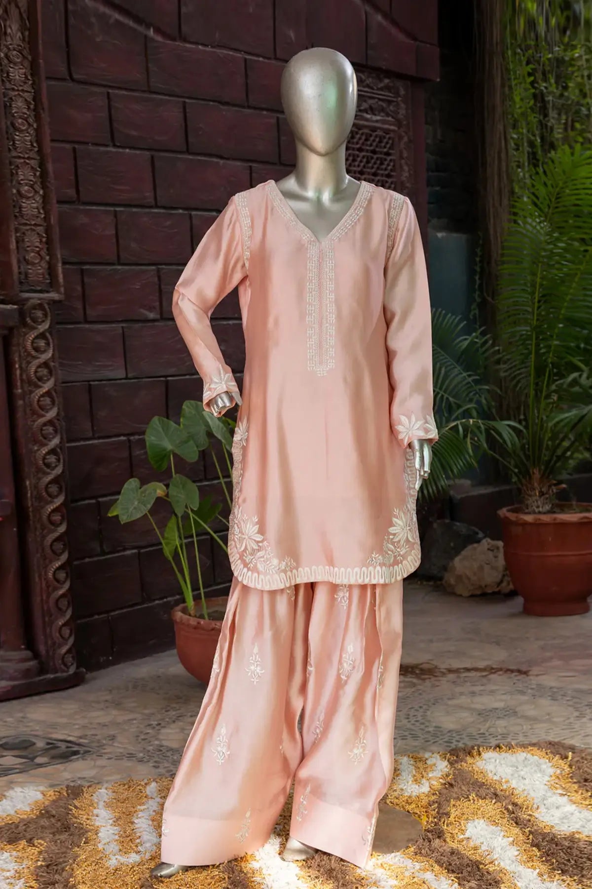 Inaya-Hand-embroidered Pakistani suit for women in USA and Canada
