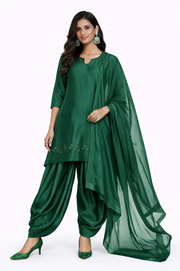 Kaneez – Order Sheesha Silk Green Farshi Shalwar Formal Outfit Online