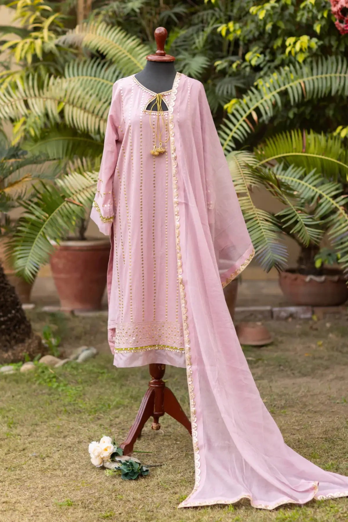 Kashmiri Chai- Stunning Tea-Pink Lawn Kamdani Frock