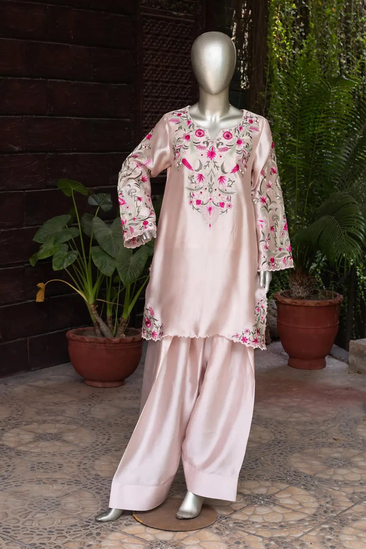 Liyana - Elegant Pink Embroidered Outfit for Festive Occasions