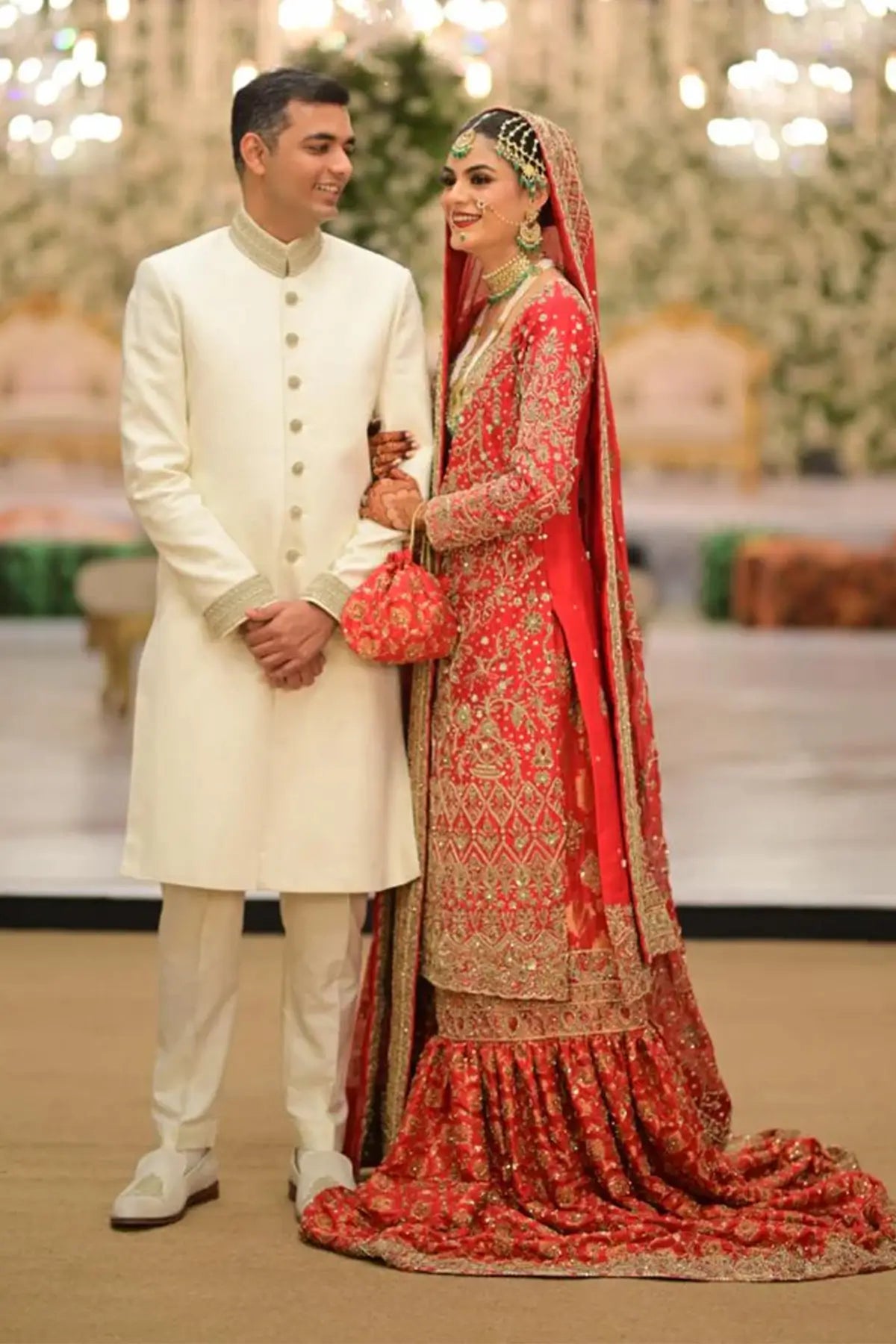 MadhuBala – Red Bridal Farshi Gharara for Baraat & Shaadi | Pakistani Wedding Wear by MariamRaj