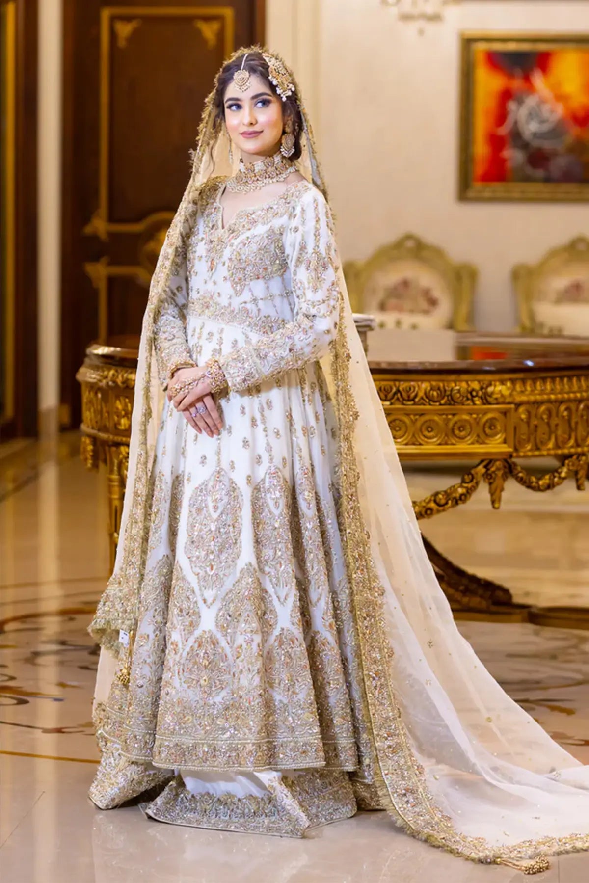 Mah-e-Noor – Traditional White Pakistani Bridal Outfit in Pure Organza (USA, UK, Canada)