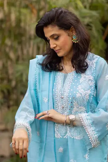 Gotta & Chikan - Kari