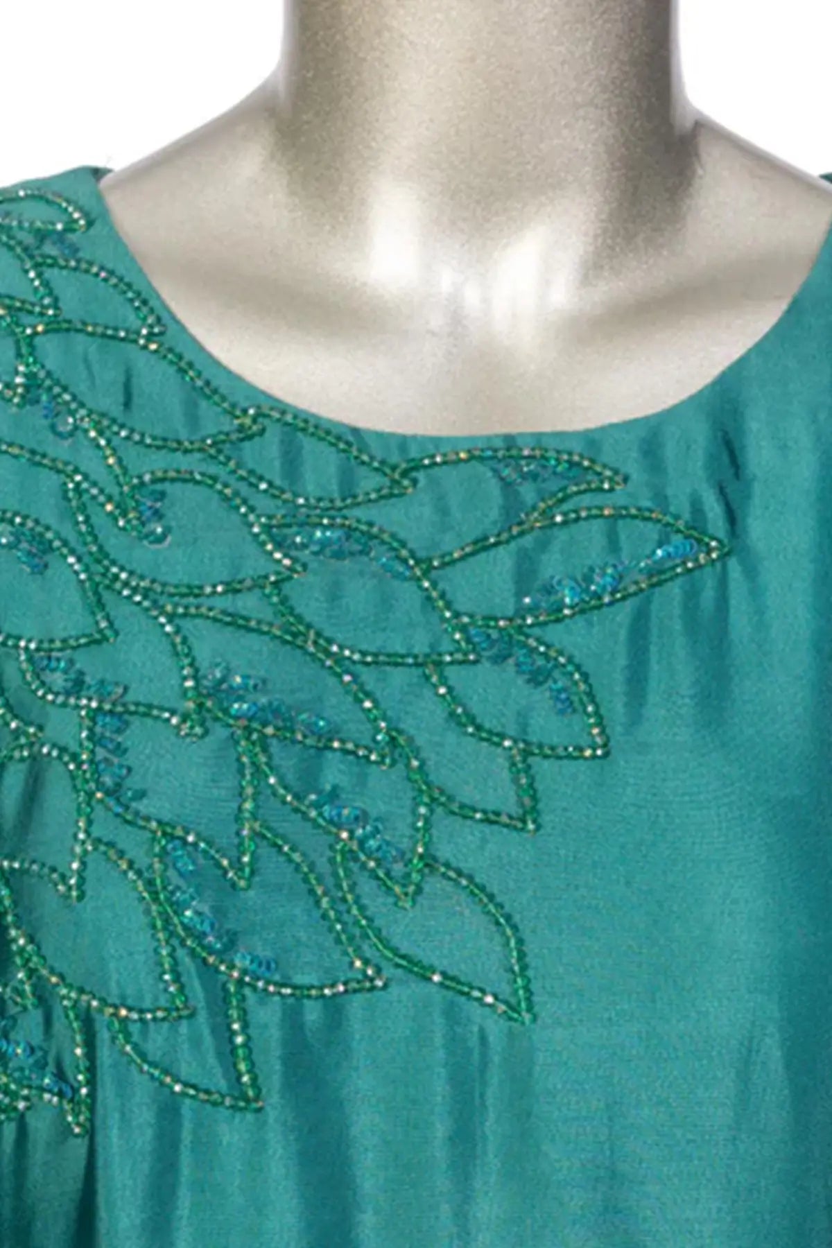 Mehruk – Ready-to-Wear Pakistani Silk Outfit with Luxury Detailing