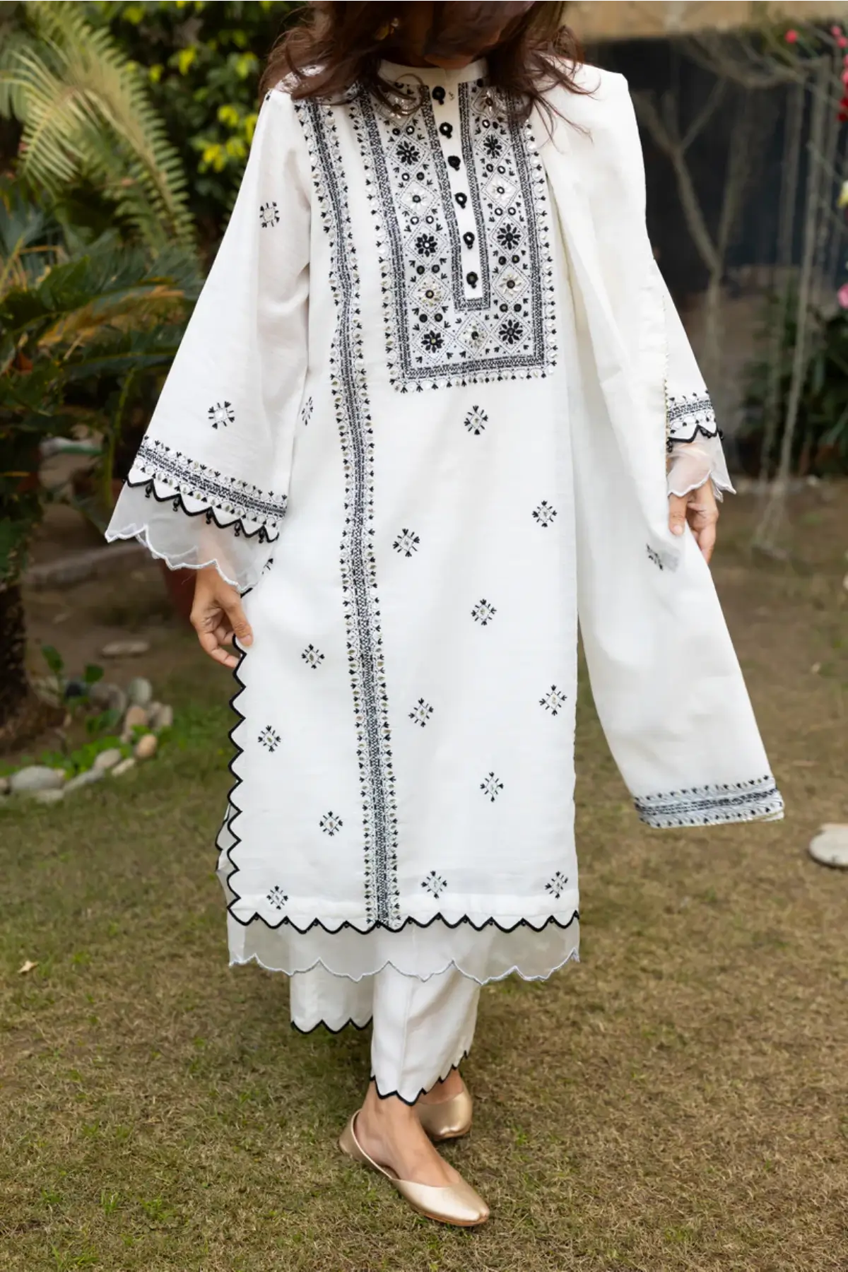 Monochrome- Black and White Chikan-Kari Suit
