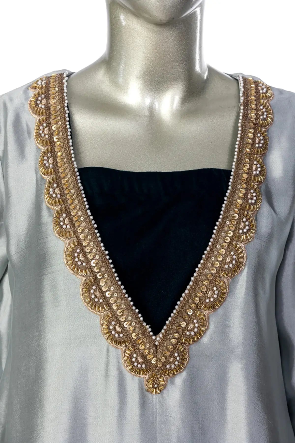 Nawira – Luxury Sheesha Silk Silver Suit with Velvet Work for Parties