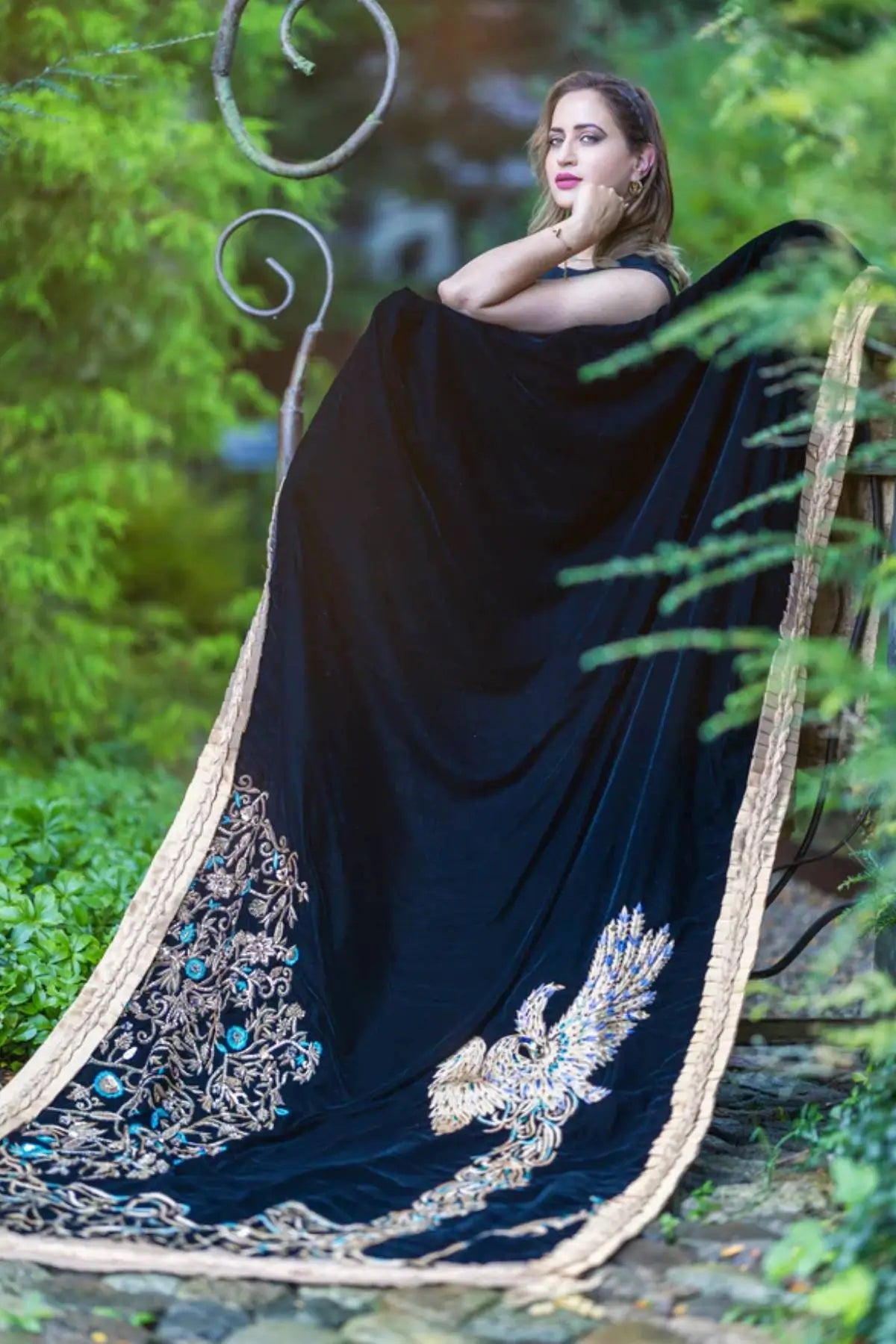 Noir Embrace-Pakistani Designer Hand-Embellished Velvet Shawl