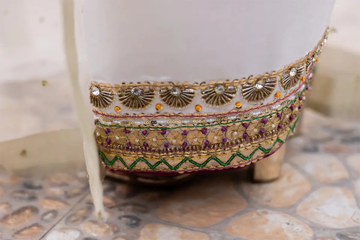 Parizaad- Pakistani Designer Formal Outfit