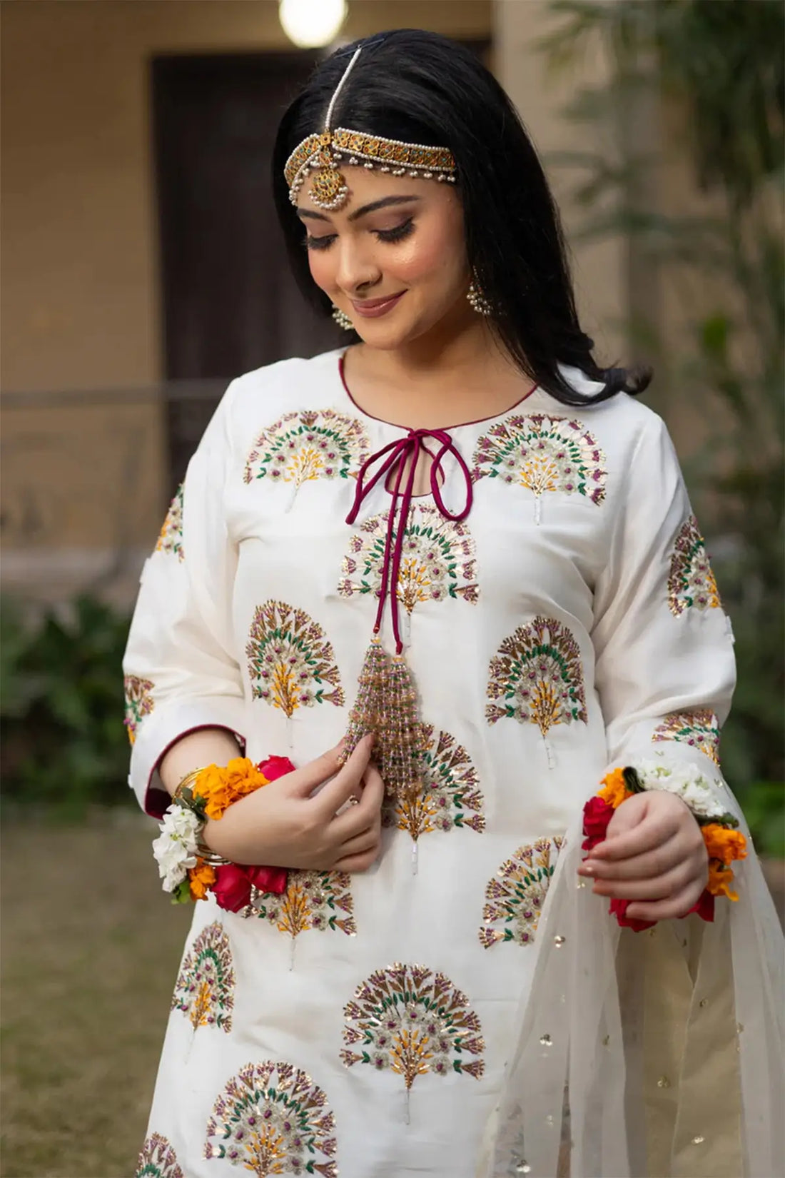 Parizaad- Pakistani Designer Formal Outfit