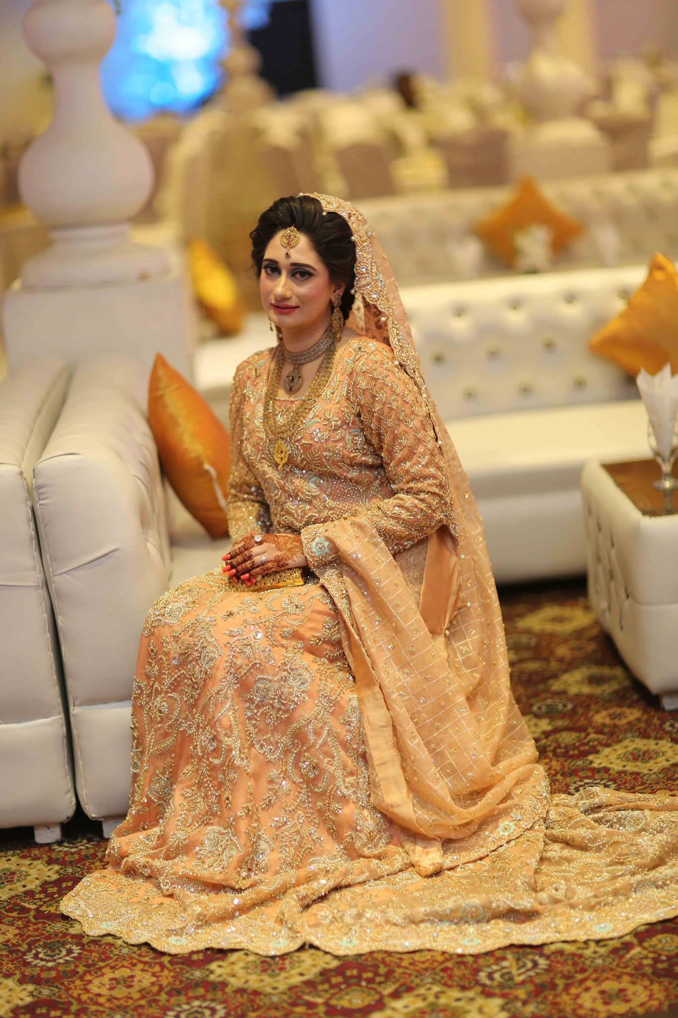 Peach pink organza kurti and farshi lehenga with embroidered dupatta – Pakistani bridal outfit for USA, Canada, and Europe.