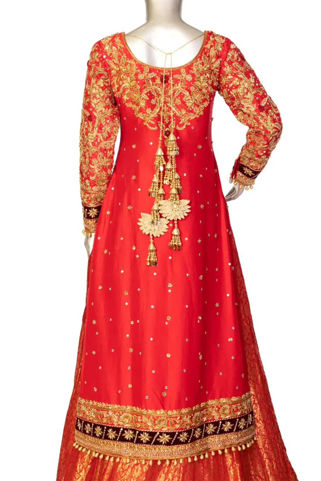Red Royalty – Red Bridal Lehenga for Pakistani Barat | Designer Wedding Wear by MariamRaj