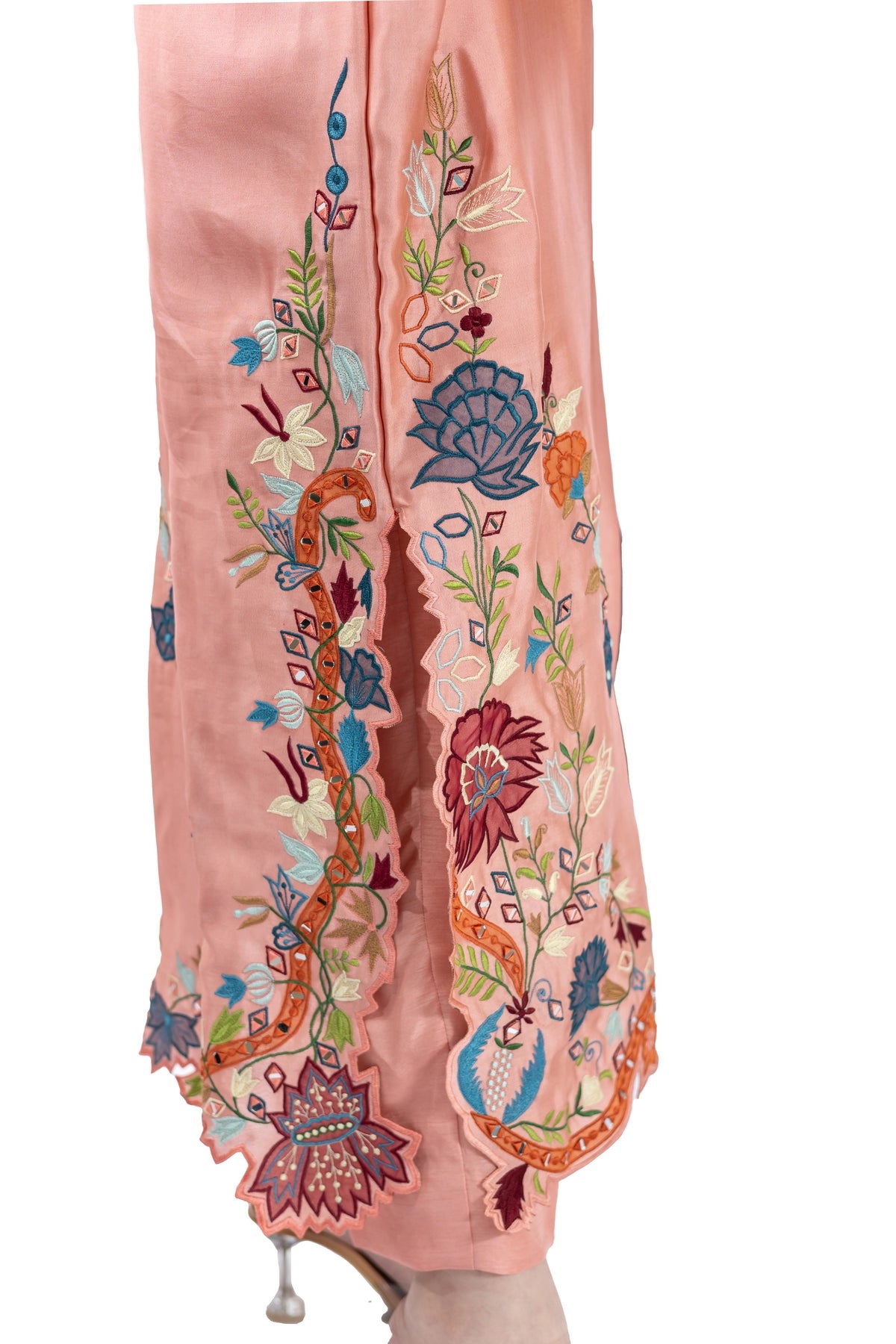 Saim peach pink Sheesha silk embroidered kaftan with chiffon dupatta and Korean pants by MariamRaj