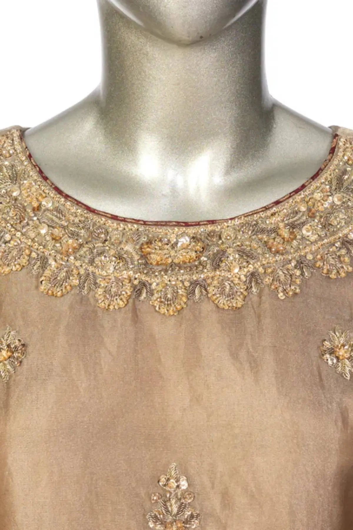 Shehnaz – Pakistani Luxury Wedding Formals in UAE Gold & Maroon