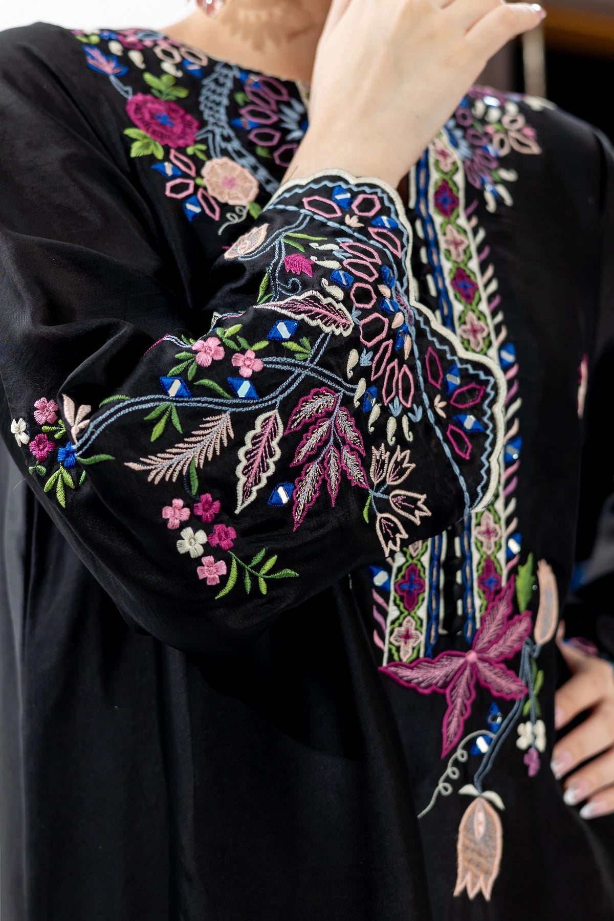 Sijjal black Sheesha silk embroidered kaftan with Korean silk pants and chiffon dupatta by MariamRaj