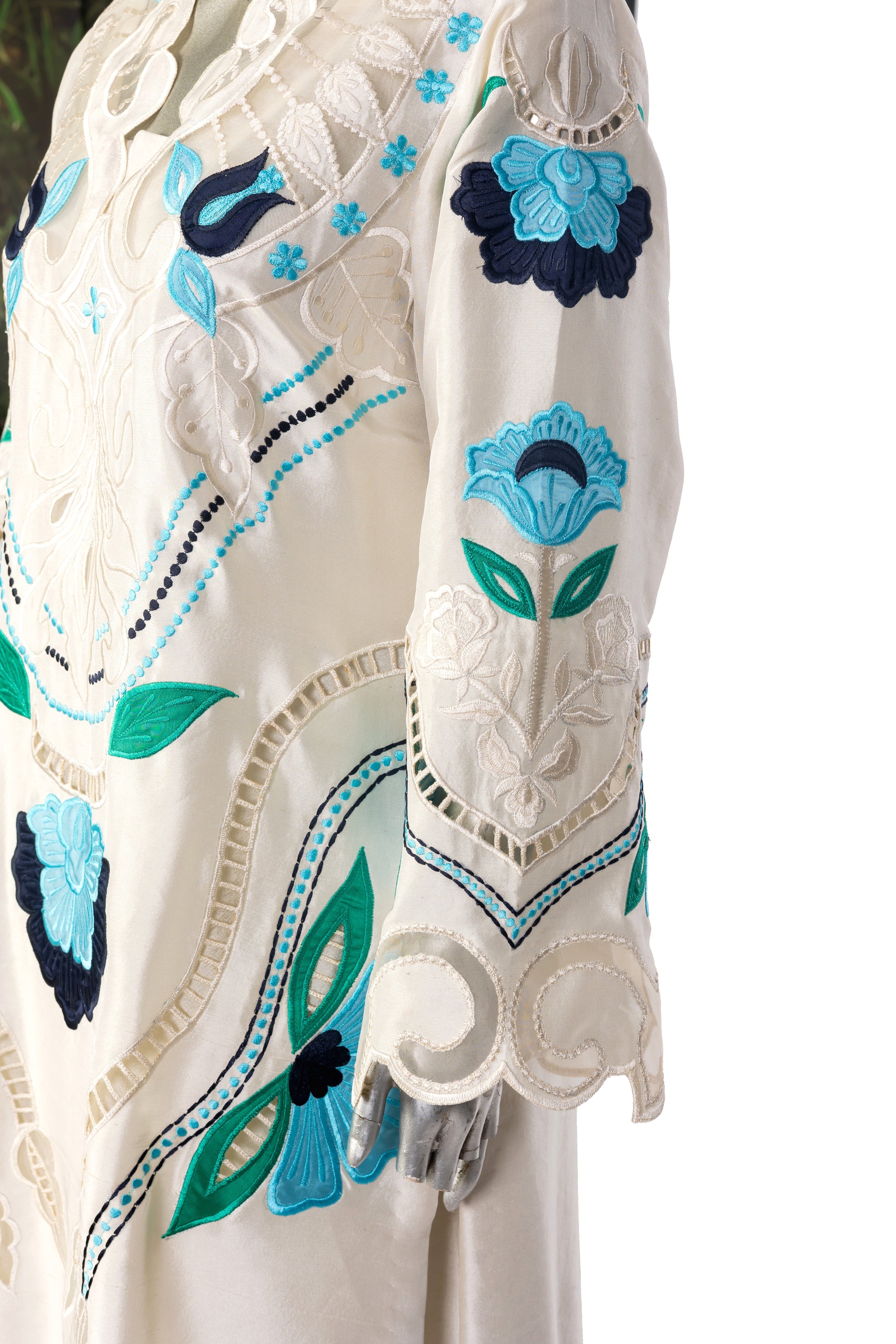 Soriel off-white Korean silk dress with hand-applique embroidery, organza dupatta, and silk bell-bottom pants for casual parties, dinner events, and evening gatherings by MariamRaj