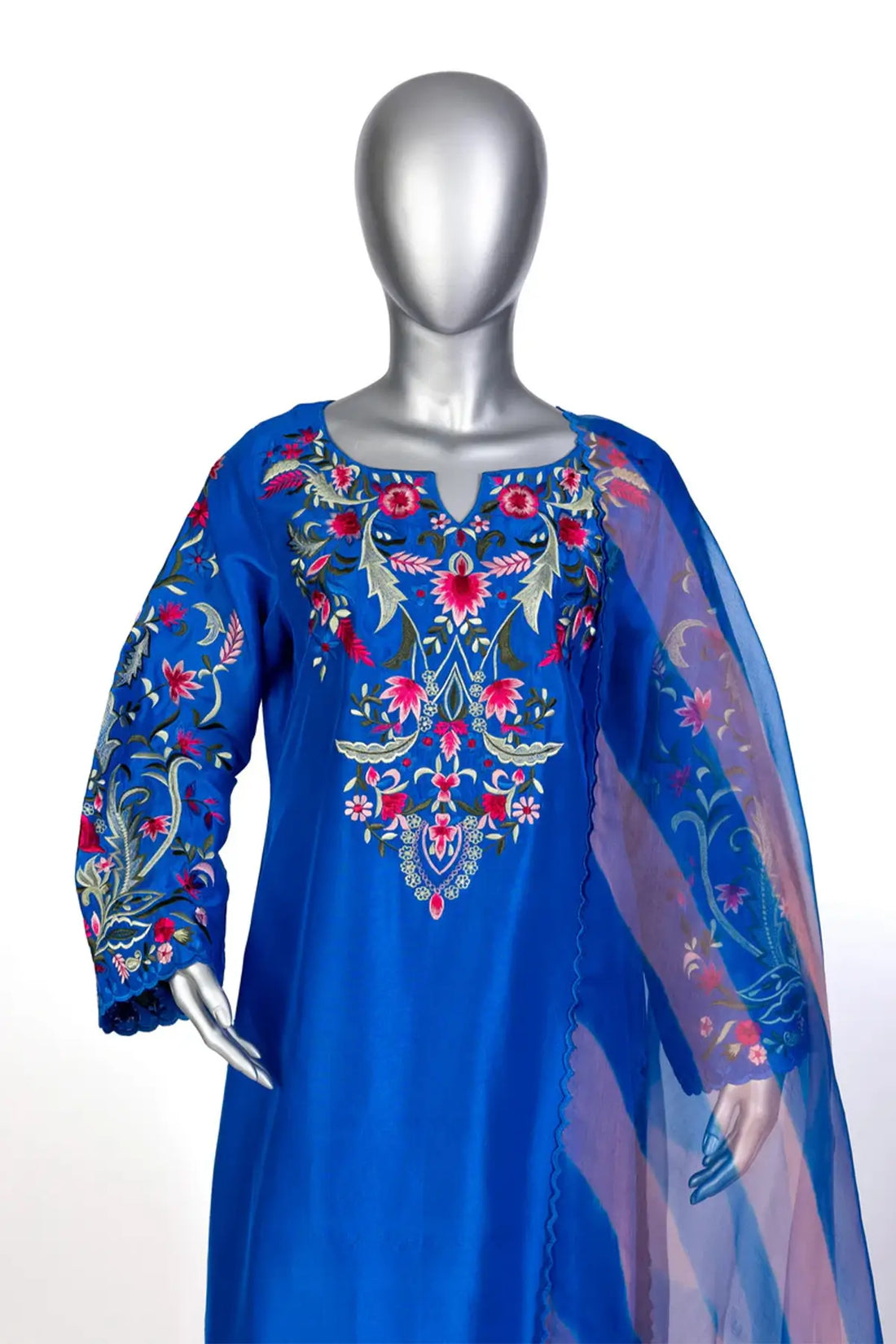 Tavisha – Royal Blue Luxury Silk Set with Handwork for Special Occasions