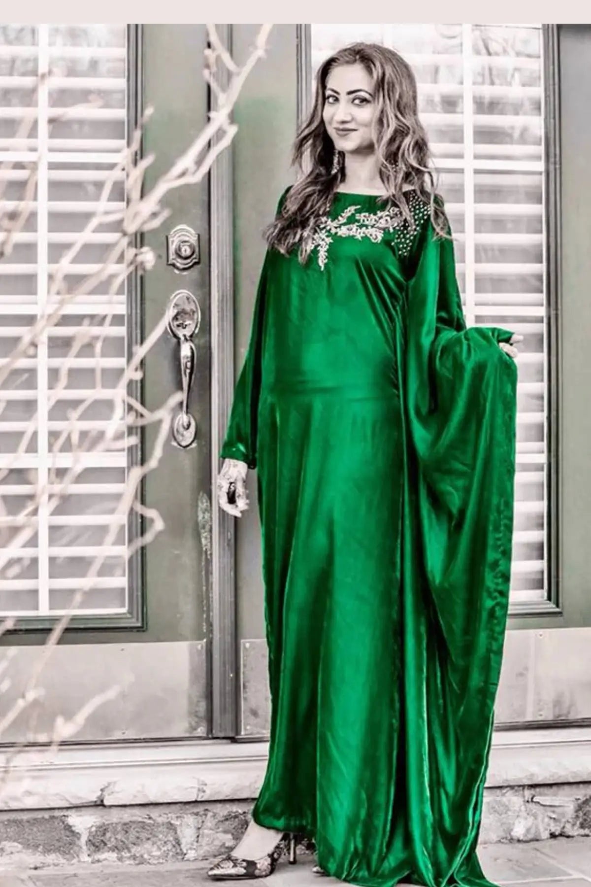 Verdant-Designer Velvet Kaftan for Special Occasion