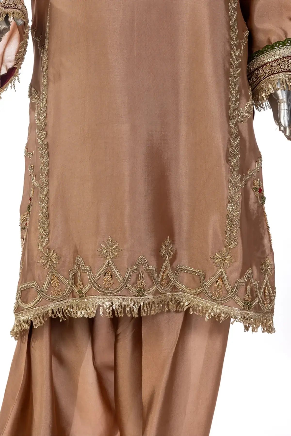 Zarfisha – Exclusive Pakistani Formal Wear in Gold Sheesha Silk Online