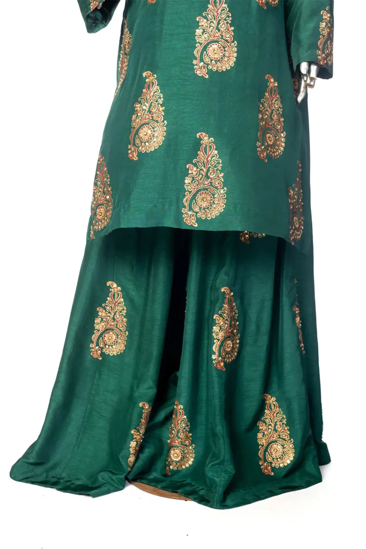 Zeba – Emerald Green Korean Silk Formal Wear for Weddings